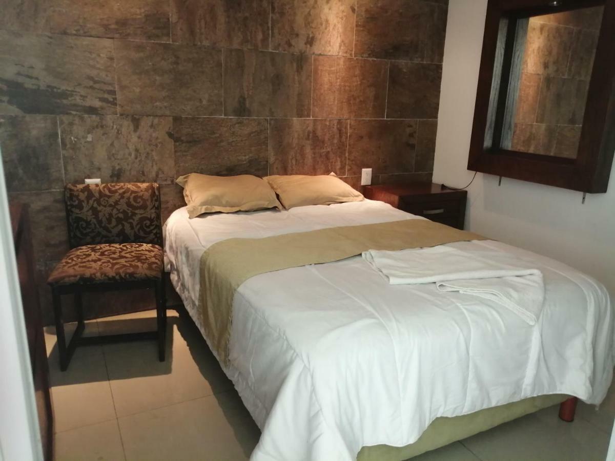 Pule Pule Hostal Boutique 과달라하라 외부 사진