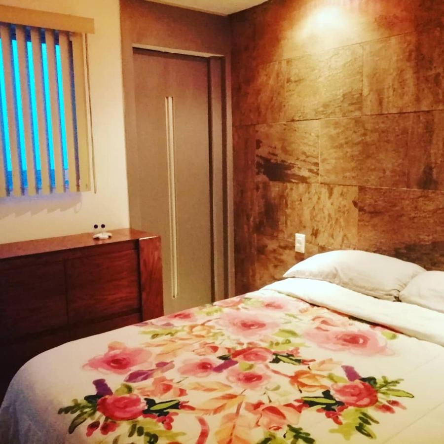 Pule Pule Hostal Boutique 과달라하라 외부 사진